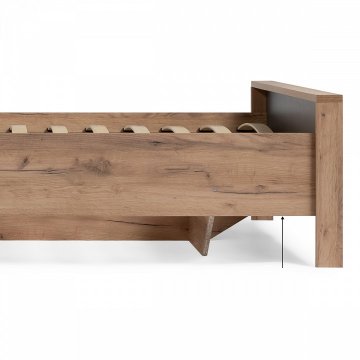 Кровать Тхан