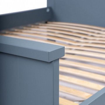 Кровать Сага